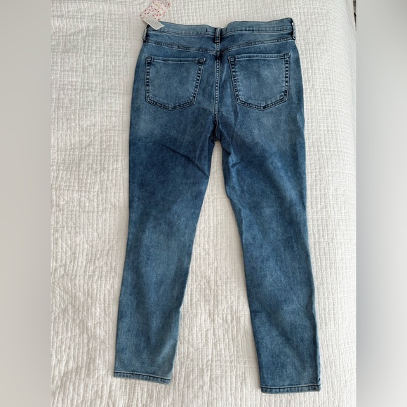 Free People NWT Busted Skinny Jeans 31S - Picture 6 of 8